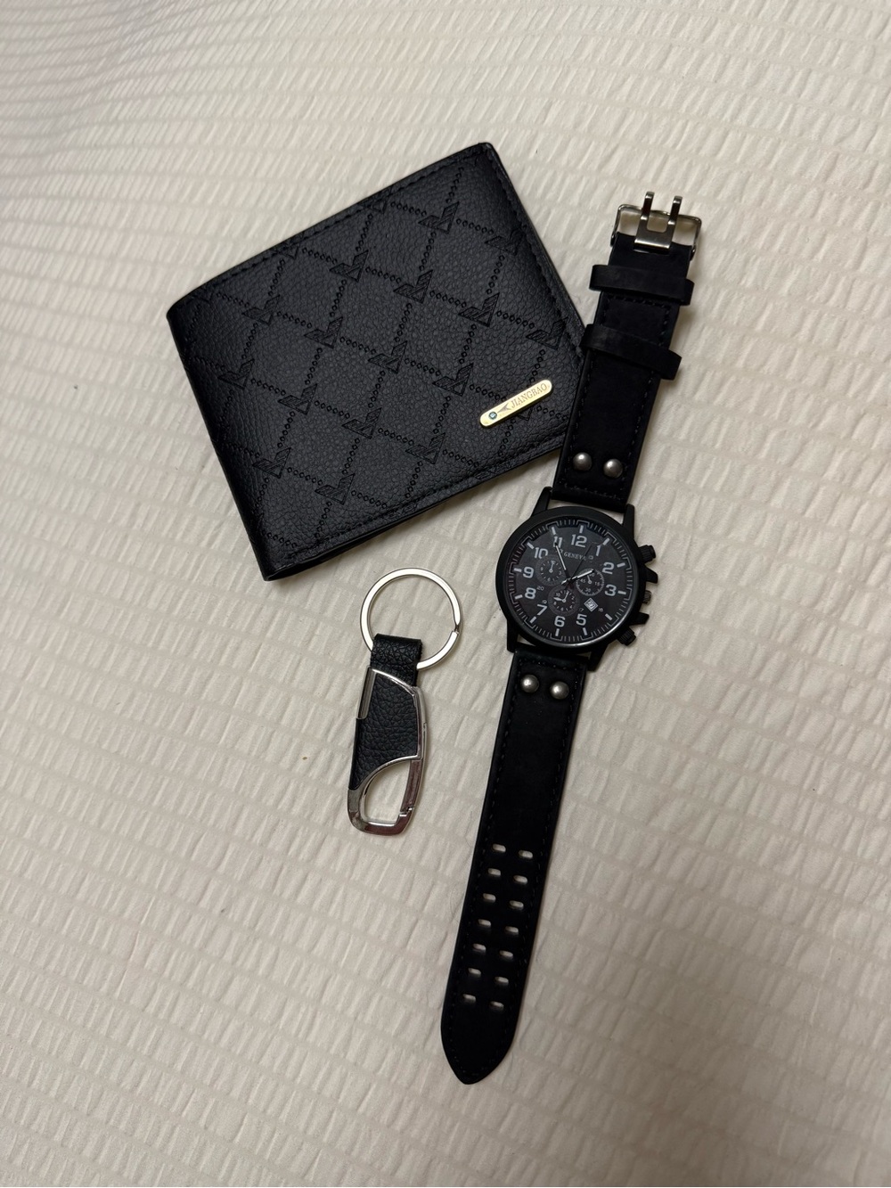 Geneva Black Men's Watch with Matching Black Wallet & Keyring